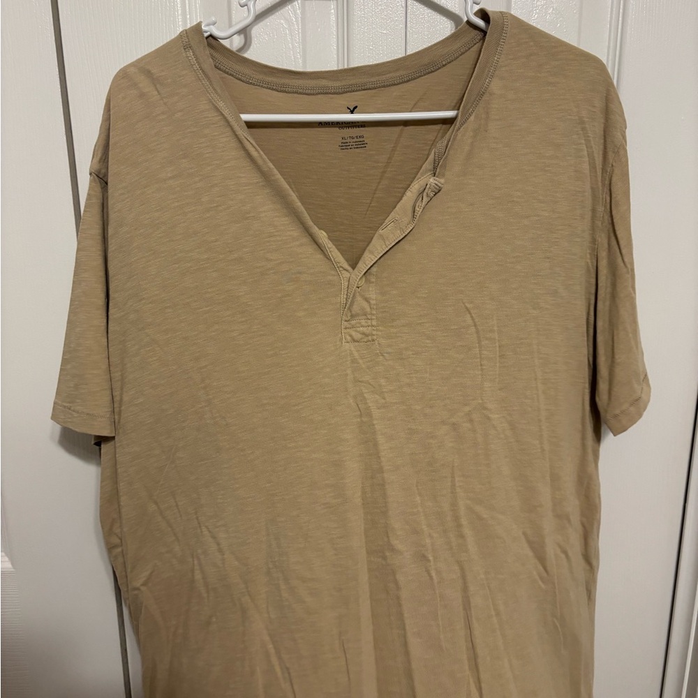 American Eagle Outfitters Beige Short Sleeve Henley